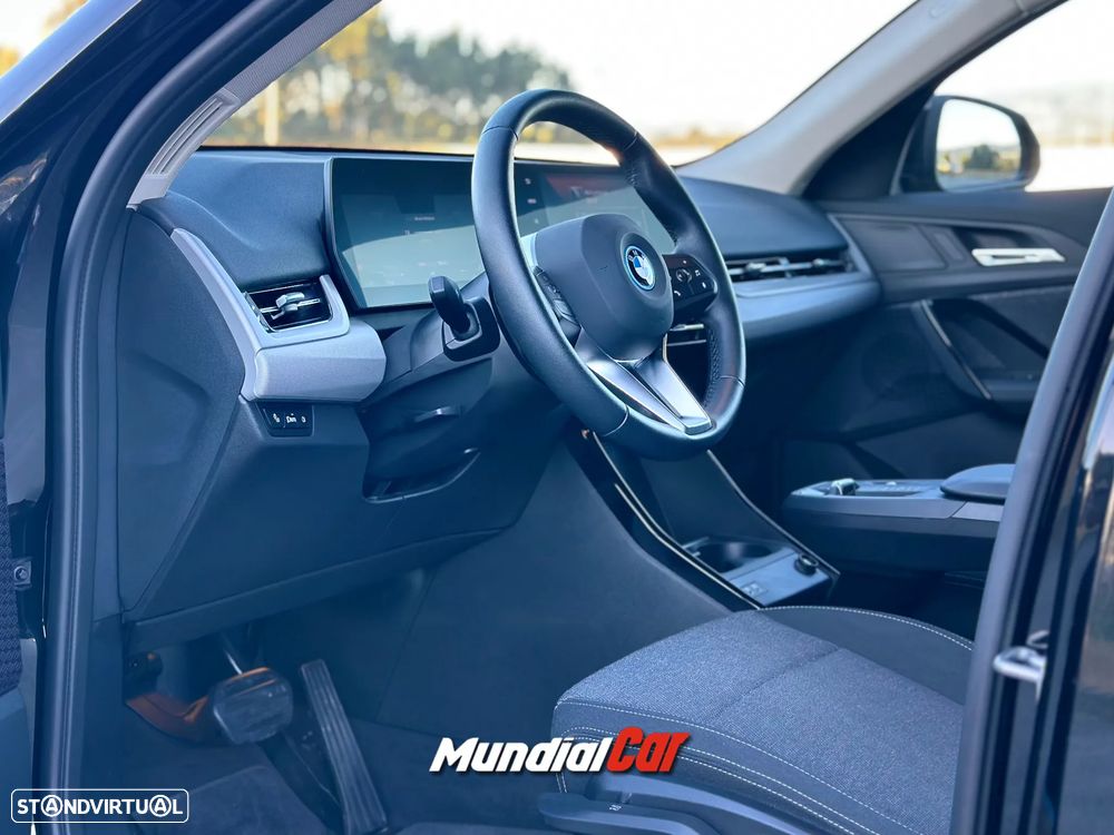 BMW iX2 eDrive20 - 6