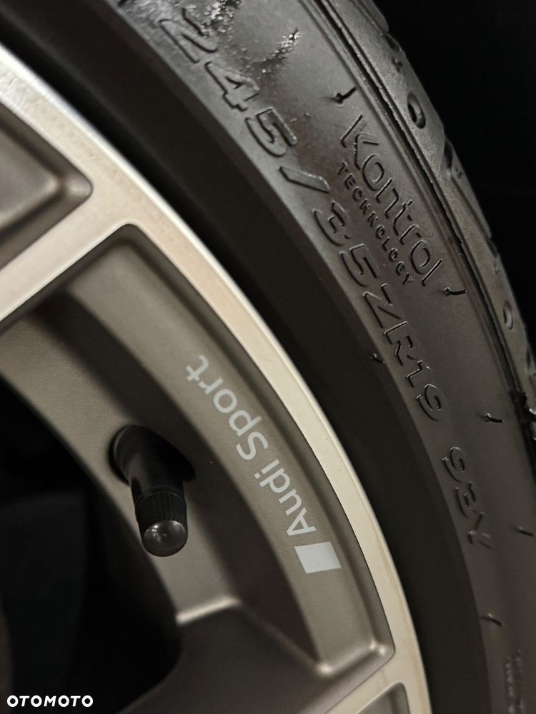 Audi A4 Avant 40 TDI quattro S tronic S line - 15