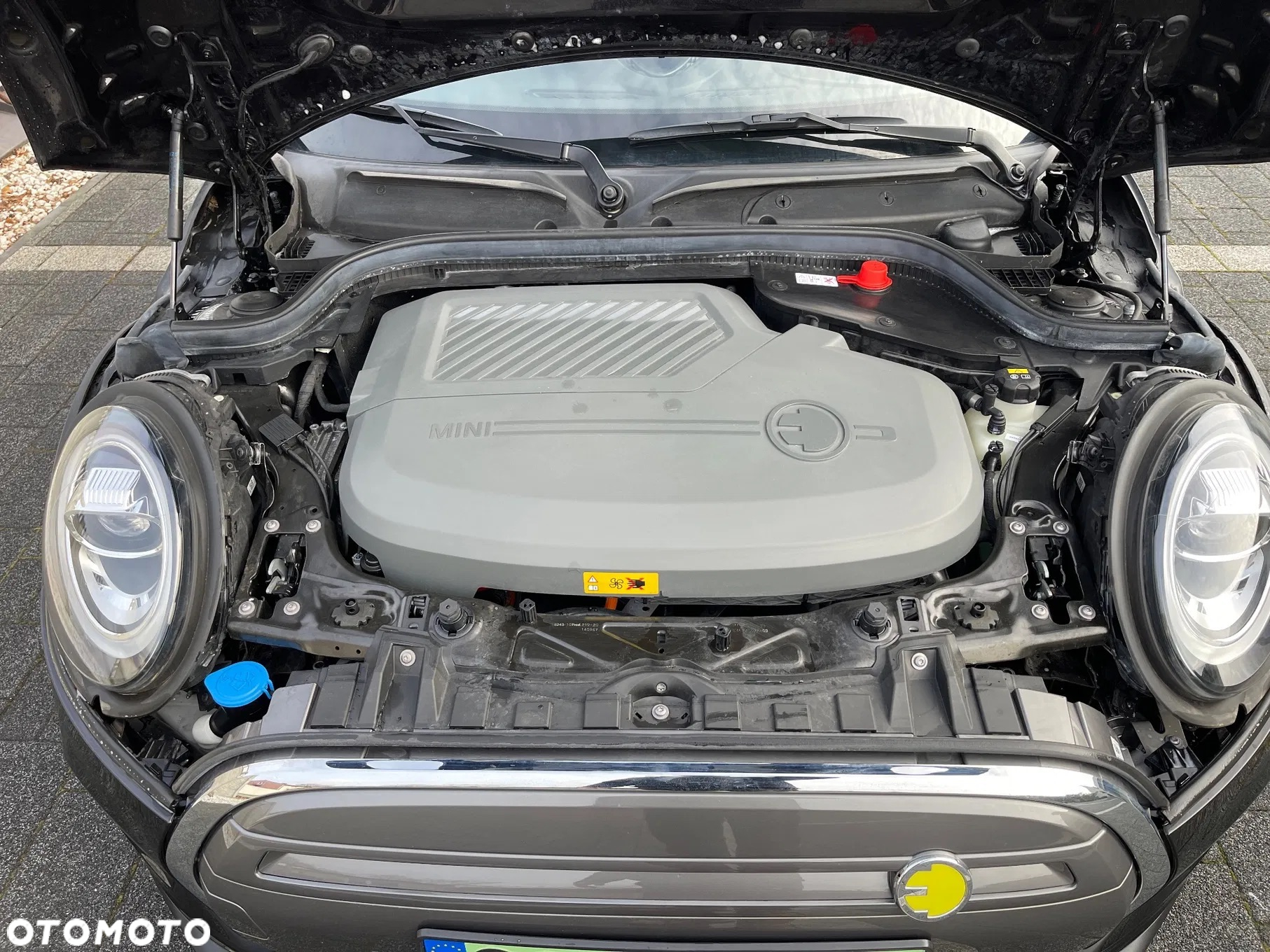 MINI Cooper SE Electric Trim - 40