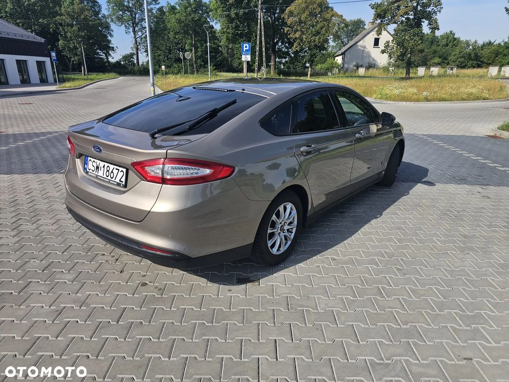 Ford Mondeo 2.0 TDCi Titanium PowerShift - 3