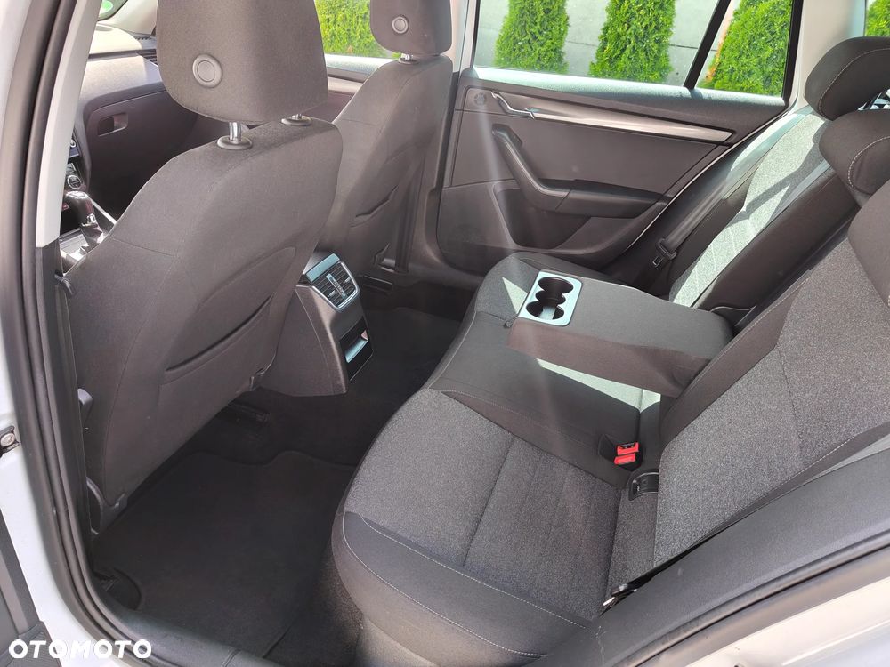 Skoda Octavia 1.5 TSI ACT DSG Soleil - 14