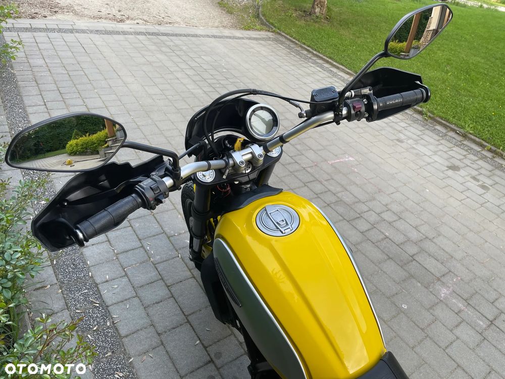 Ducati Scrambler - 9