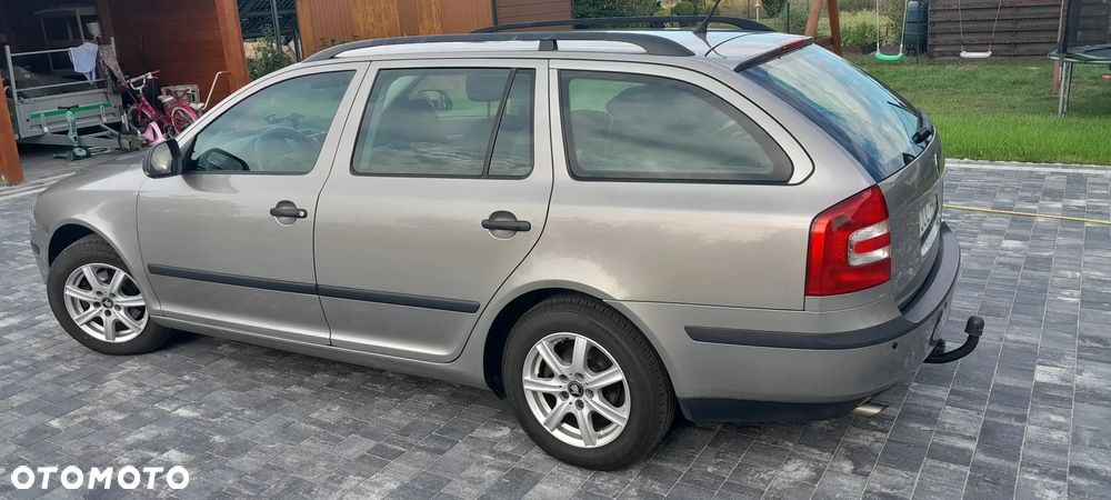 Skoda Octavia 1.6 - 3