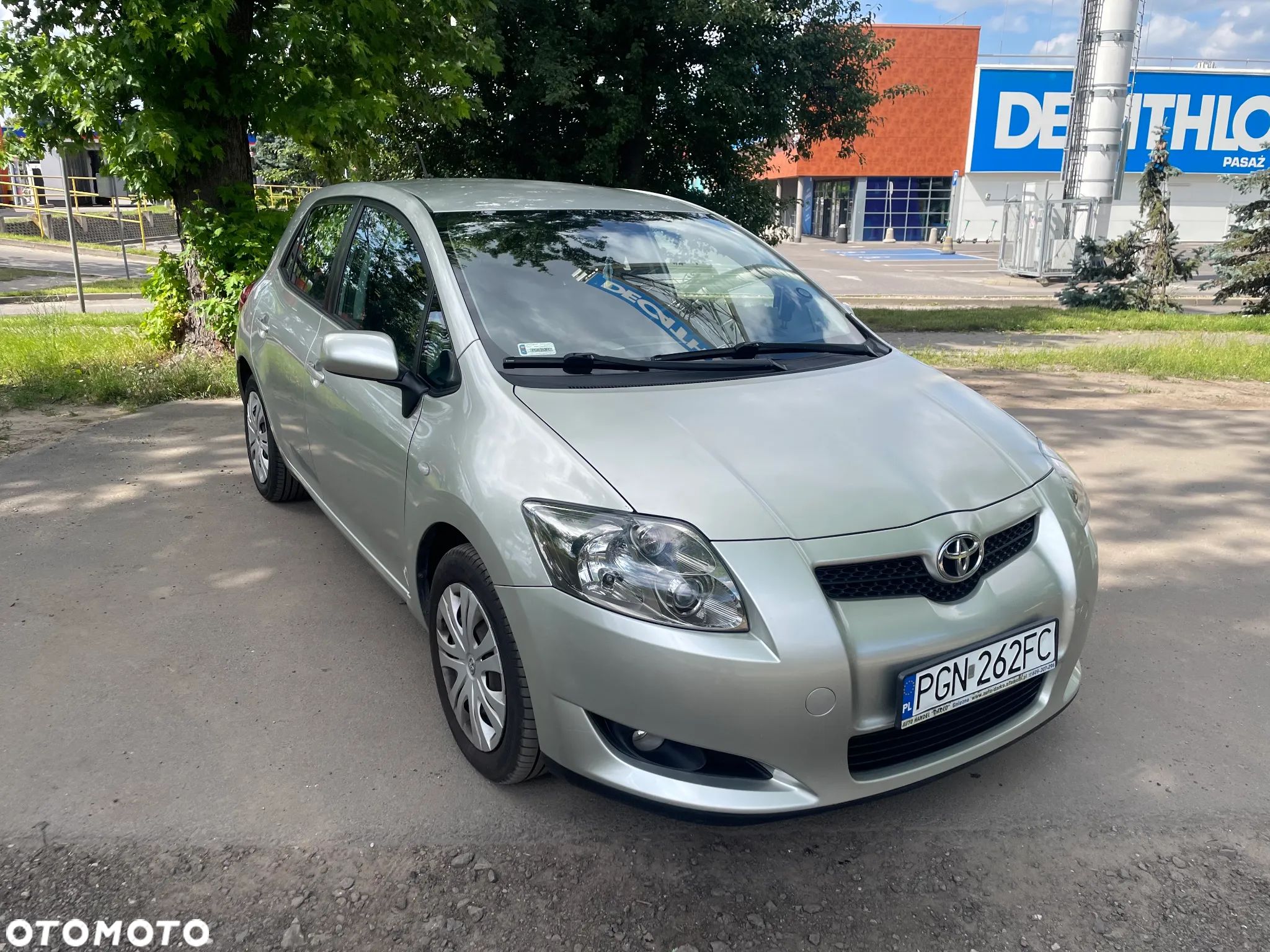 Toyota Auris 1.6 VVT-i Luna - 1