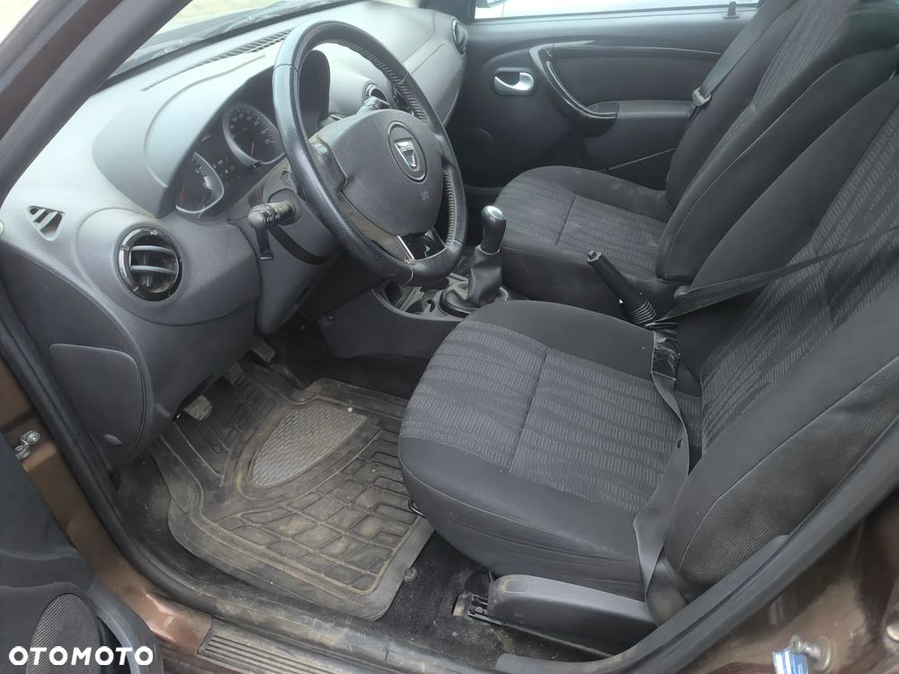 Dacia Duster 1.6 16V 4x2 Laureate - 5