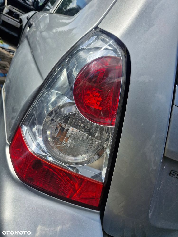 Lampa tył prawa lewa SUBARU FORESTER II