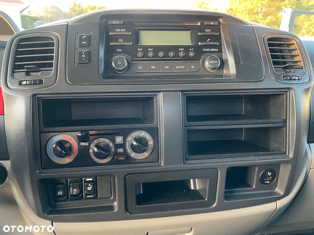 Nissan Cabstar NT400 - 7