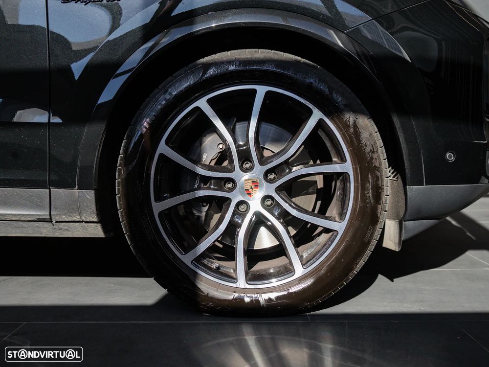 Porsche Cayenne E-Hybrid - 15