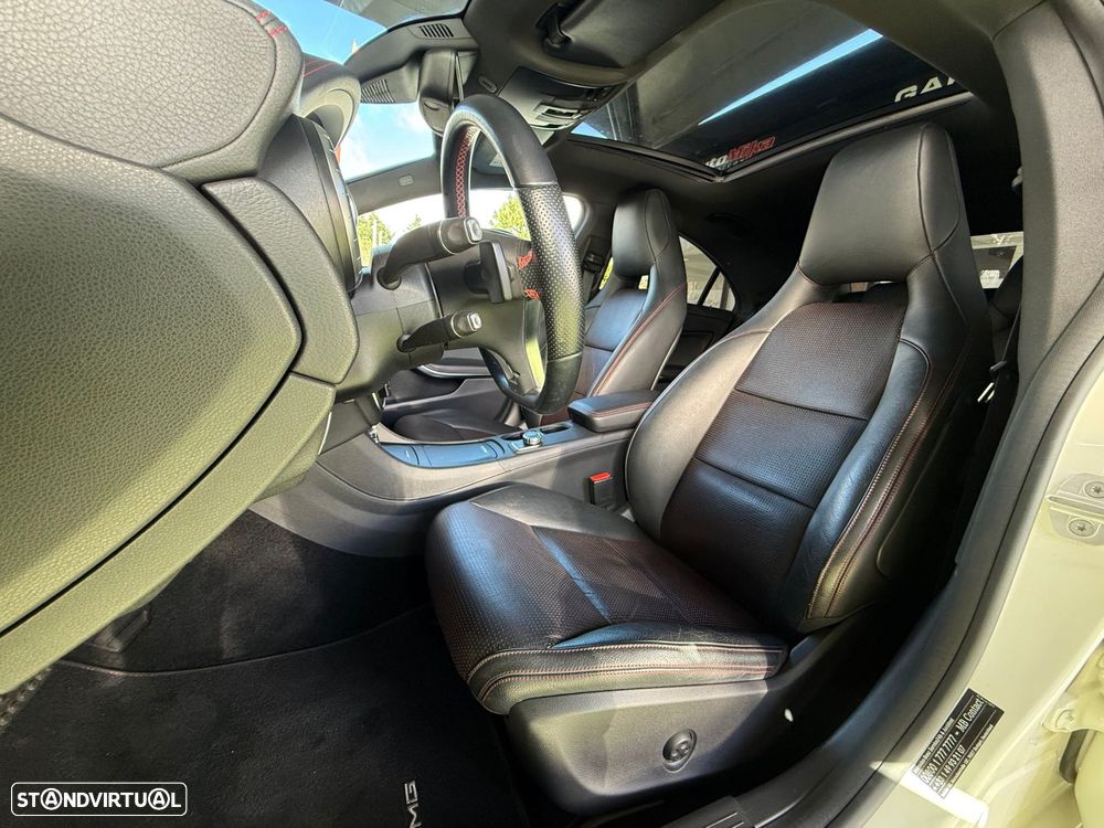 Mercedes-Benz CLA 220 CDI AMG Line Aut. - 32