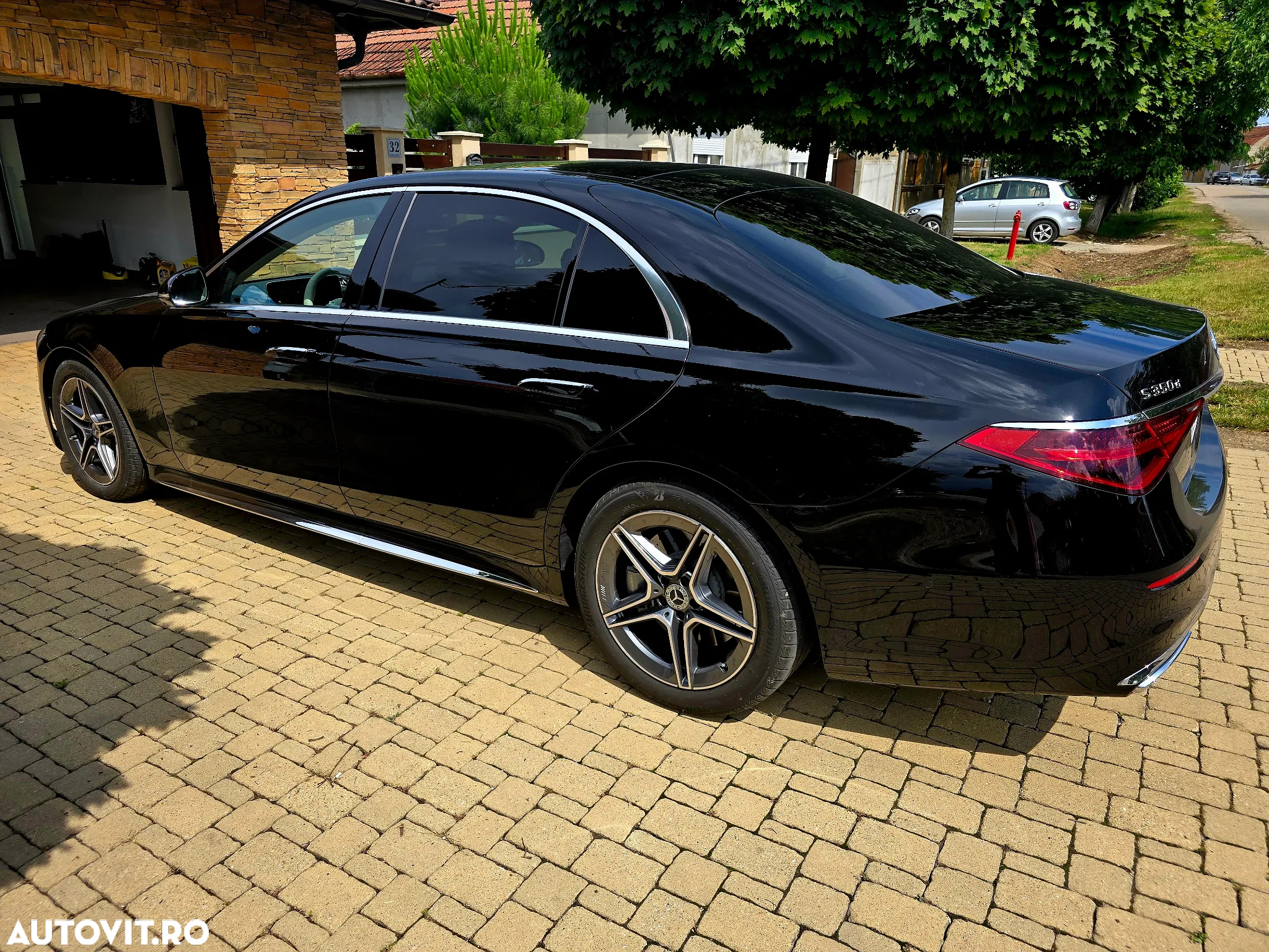 Mercedes-Benz S 350 d 4MATIC Long Aut - 25