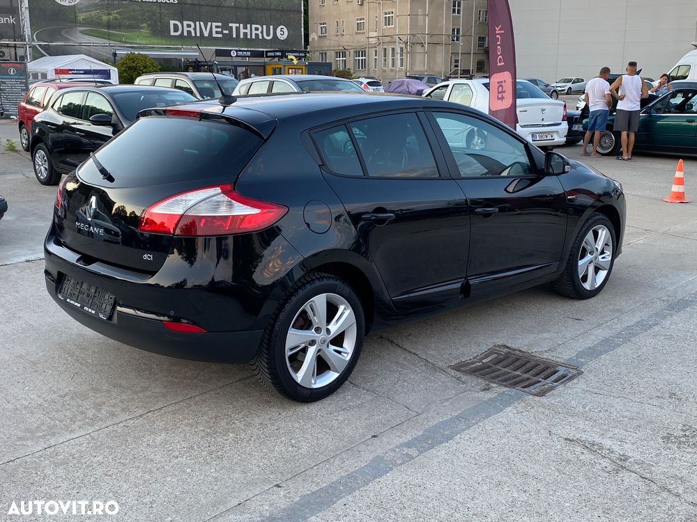 Renault Megane dCi 110 FAP LIMITED - 8
