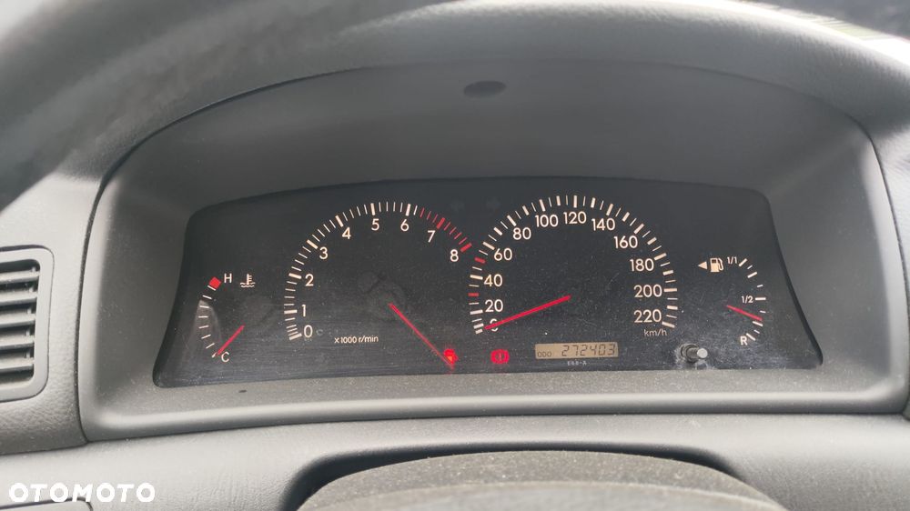 Toyota Corolla 1.4 VVT-i - 33