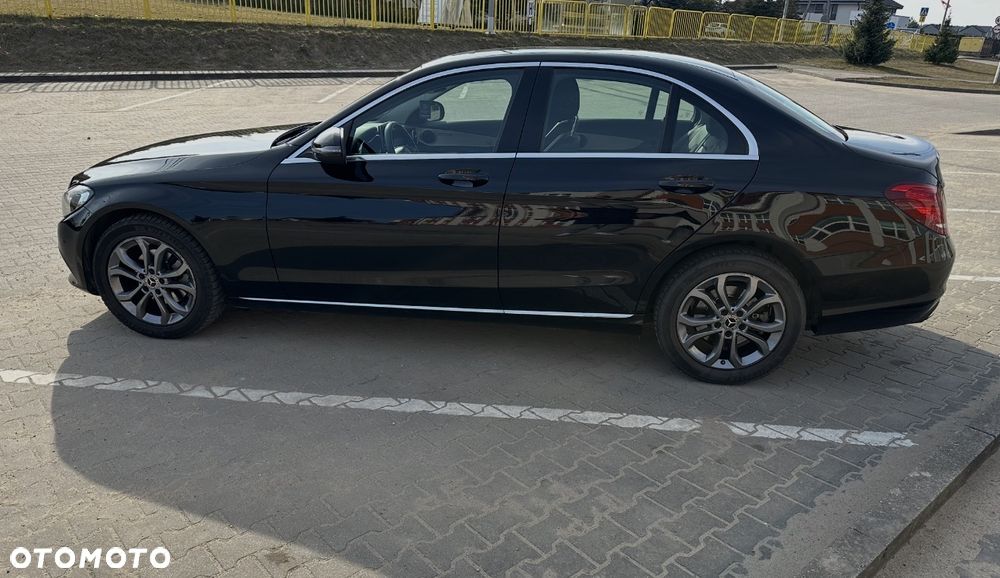 Mercedes-Benz Klasa C 180 9G-TRONIC - 4
