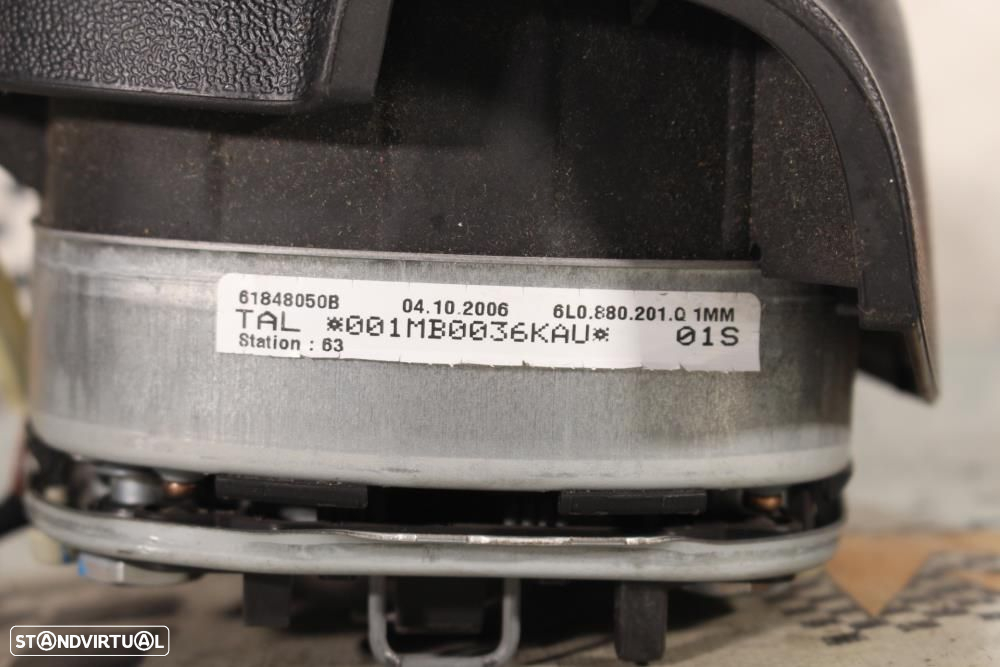 Airbag De Volante Seat Ibiza Iii (6L1)  6L0880201q / 6848050B / 6L0 88 - 6