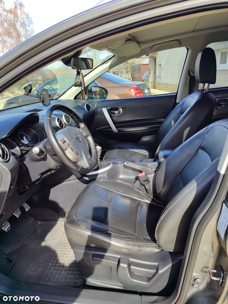 Nissan Qashqai+2 1.6 dCi DPF Start/Stop tekna - 16