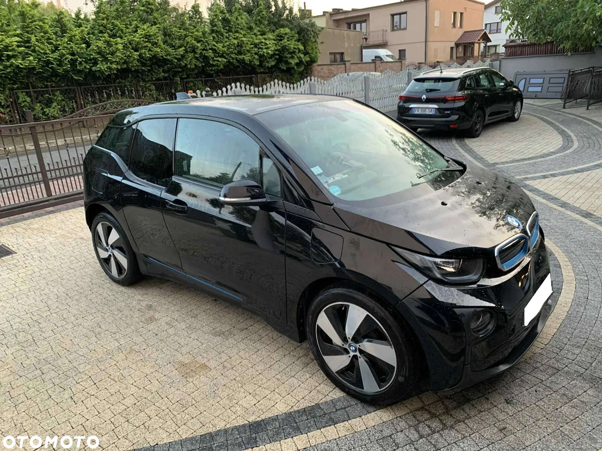 BMW i3 (Range Extender) - 37