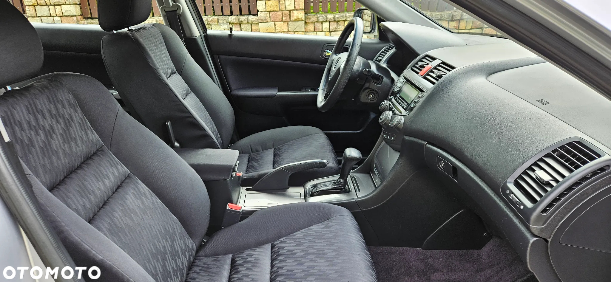 Honda Accord - 14