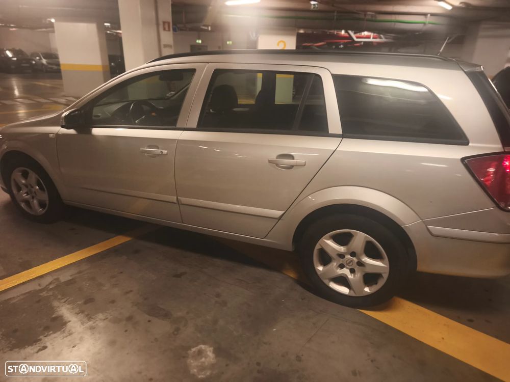 Opel Astra 1.4 Cosmo - 24