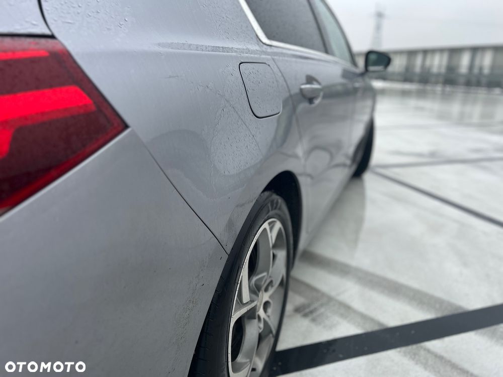 Peugeot 508 RXH 2.0 HDi HYbrid4 - 10