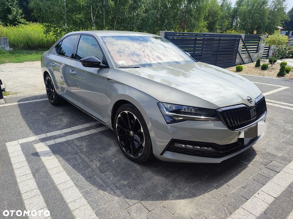 Skoda Superb 2.0 TDI SCR 4x4 Sportline DSG - 10