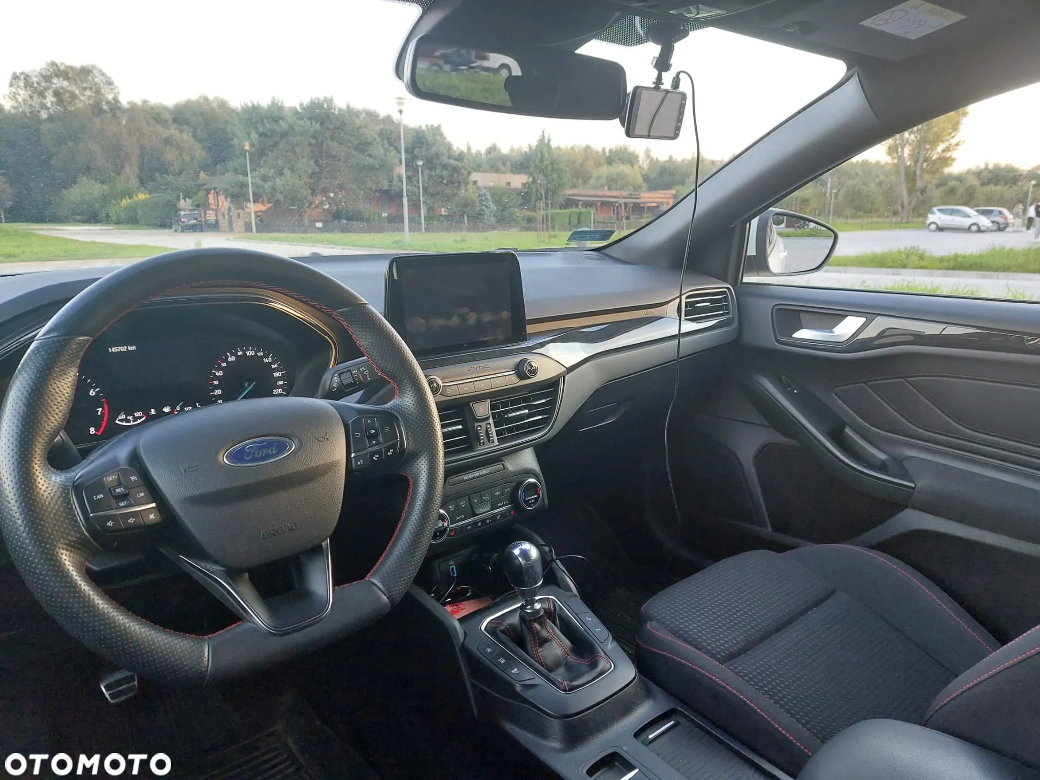 Ford Focus 1.5 EcoBoost ST-Line - 8