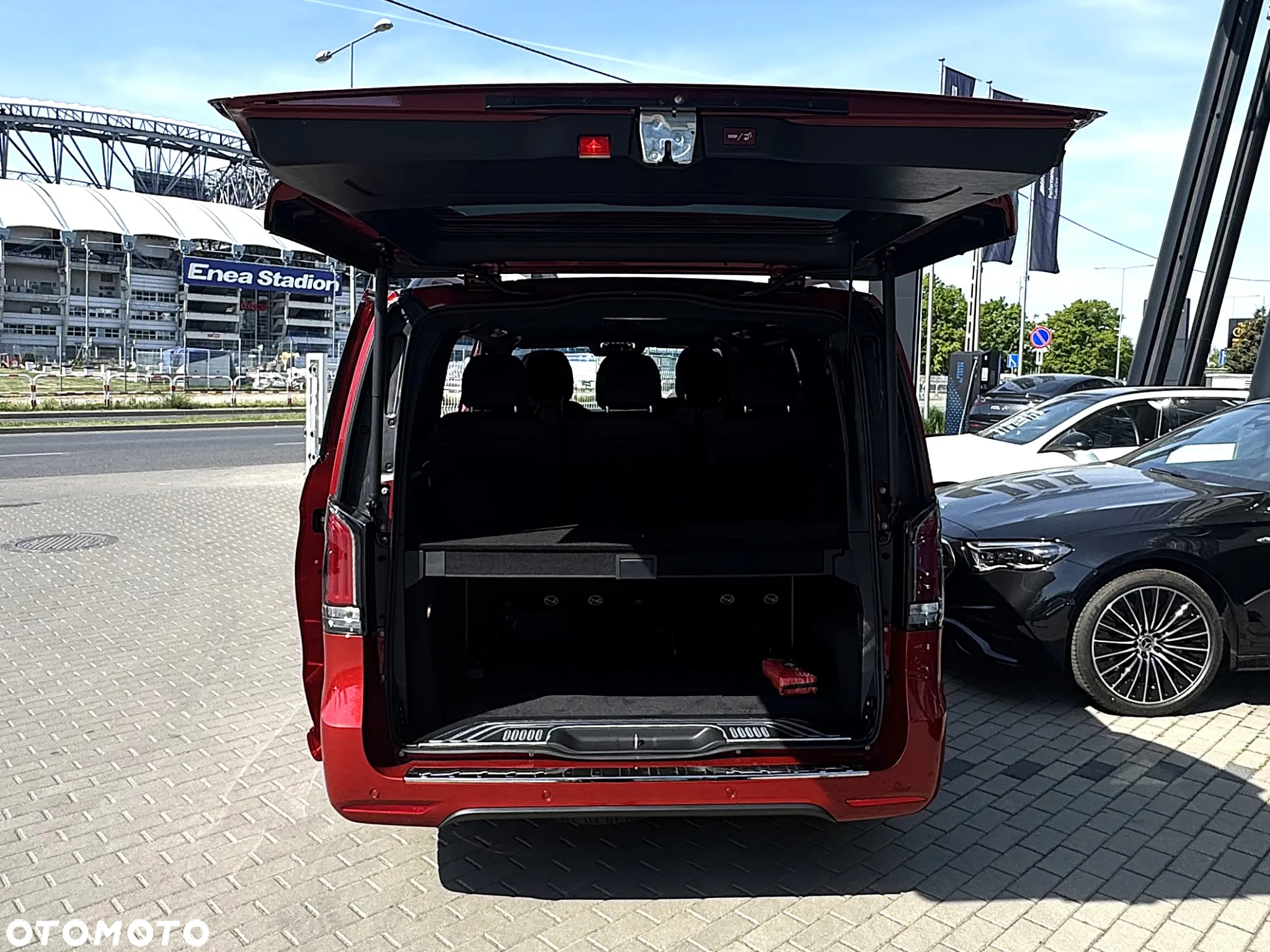 Mercedes-Benz Klasa V 300 d 4-Matic Avantgarde 9G-Tronic (d³ugi) - 13