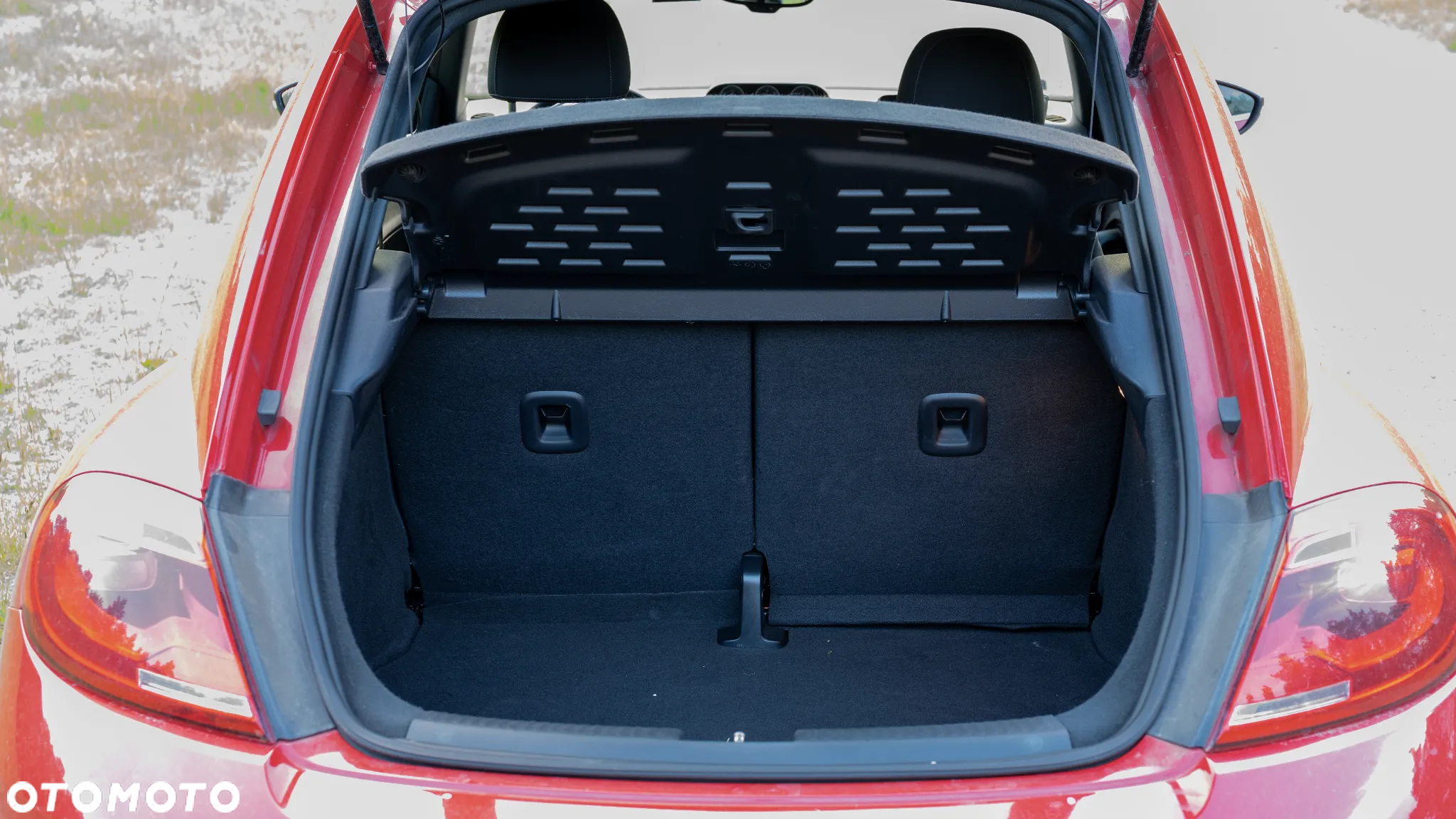 Volkswagen Beetle 1.4 TSI Sport DSG - 12