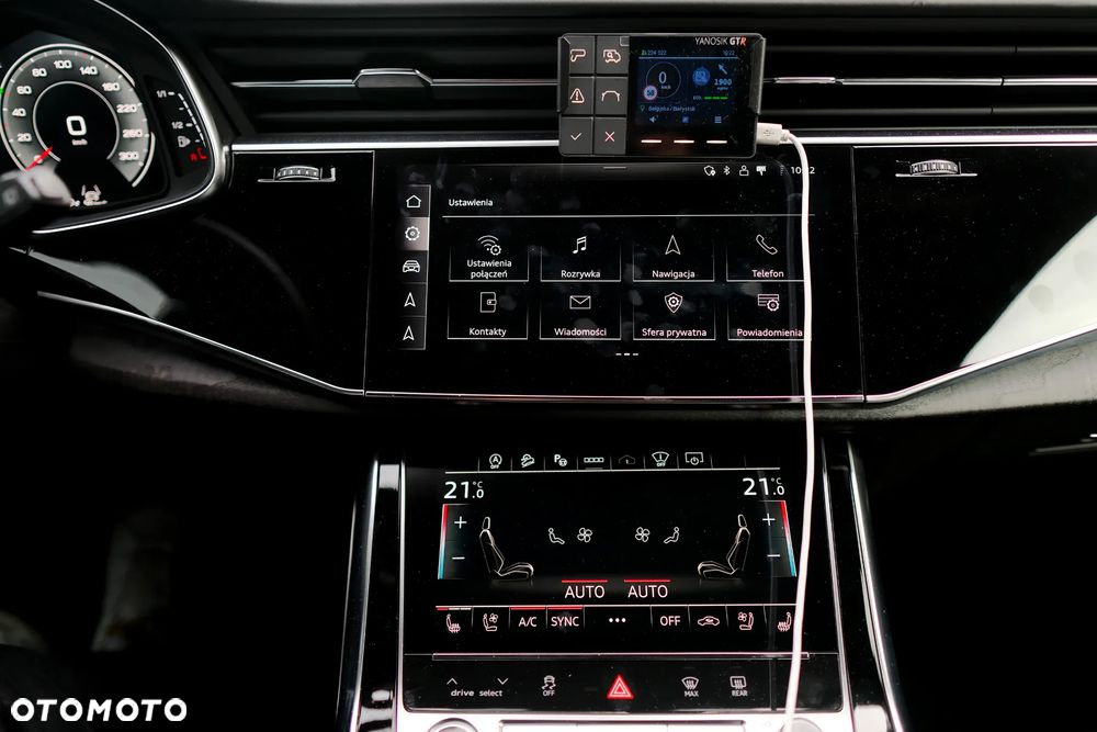 Audi Q8 55 TFSI mHEV Quattro Tiptronic - 33