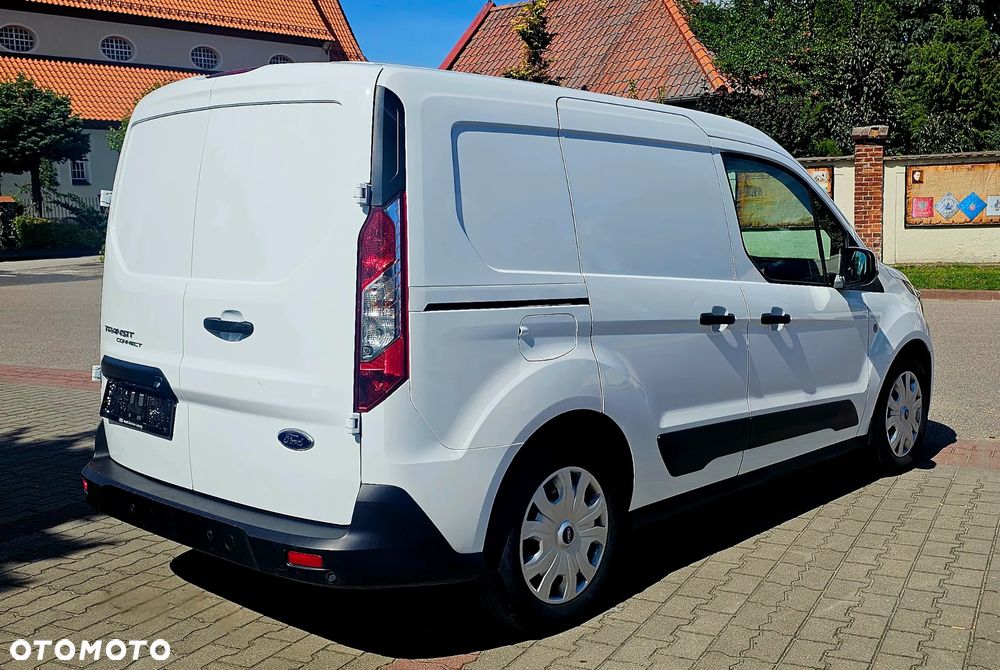Ford Transit Connect - 4