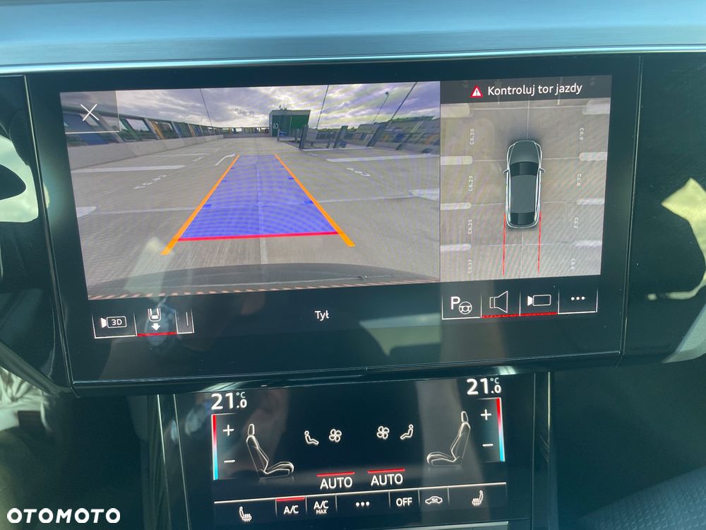 Audi Q8 Sportback e-tron - 27