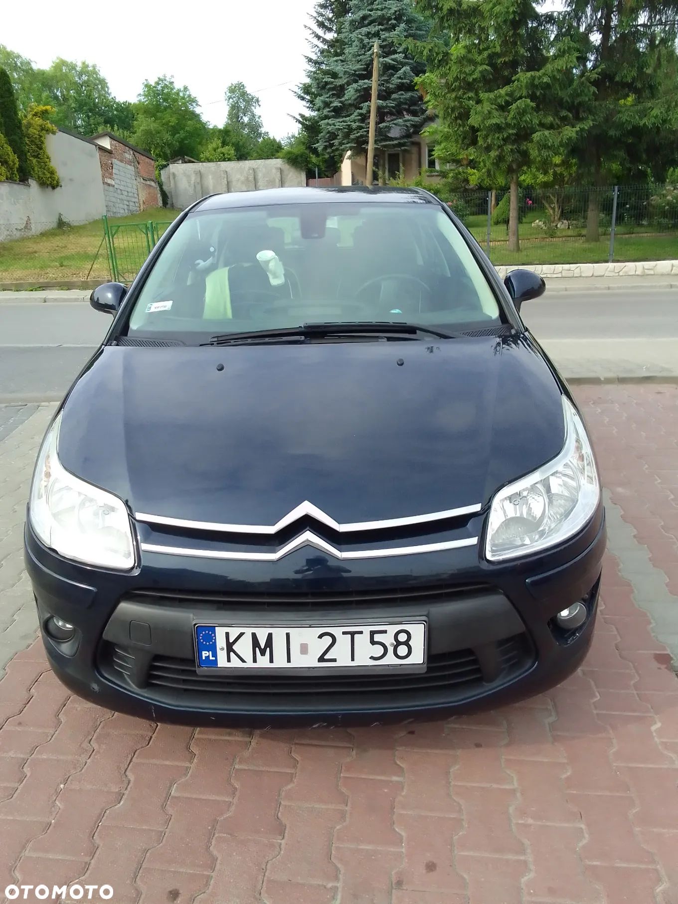 Citroën C4 1.4 16V Impress - 1