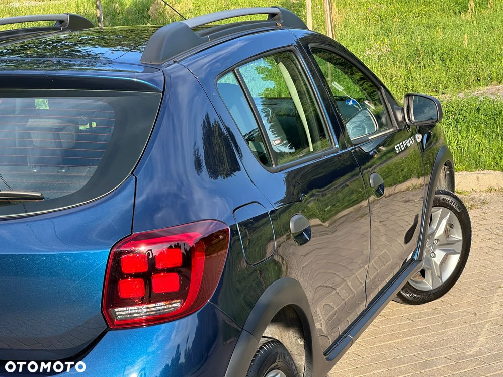Dacia Sandero Stepway 0.9 TCe Laureate S&S EU6 - 23