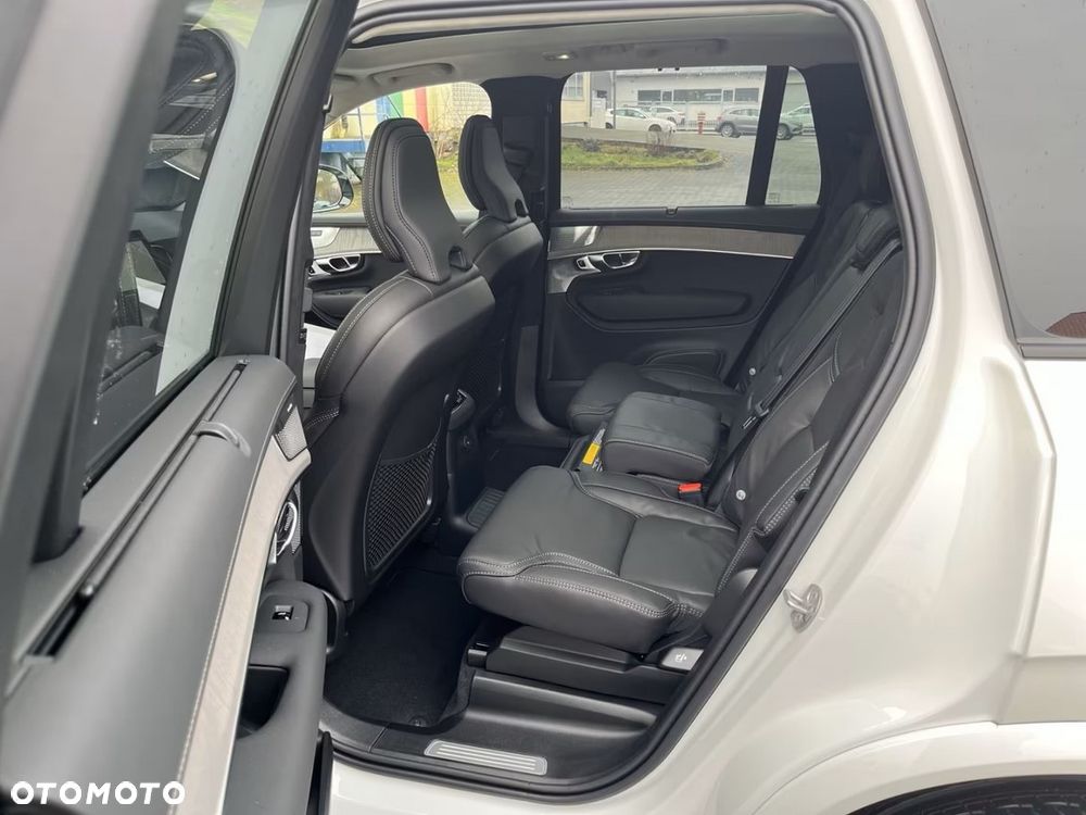 Volvo XC 90 T8 AWD Ultra Dark - 20