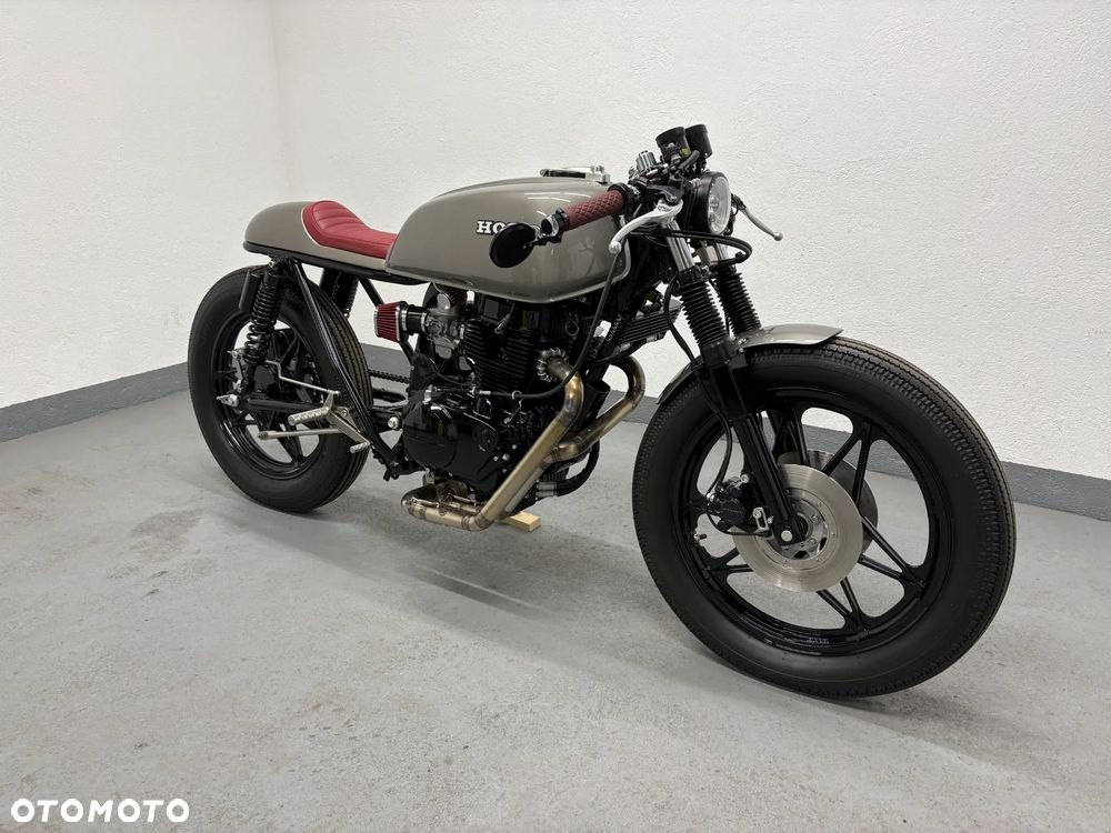 Honda CB - 4
