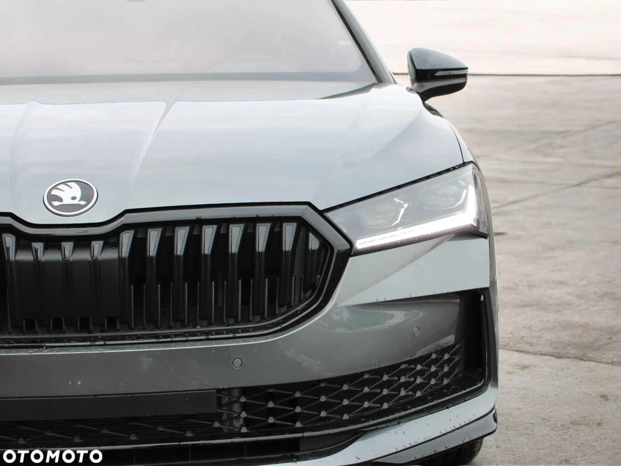Skoda Superb 2.0 TSI Sportline DSG - 6