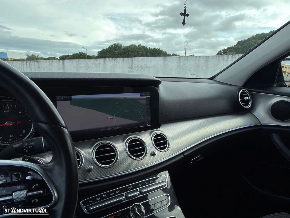 Mercedes-Benz E 220 d 9G-TRONIC Avantgarde - 10