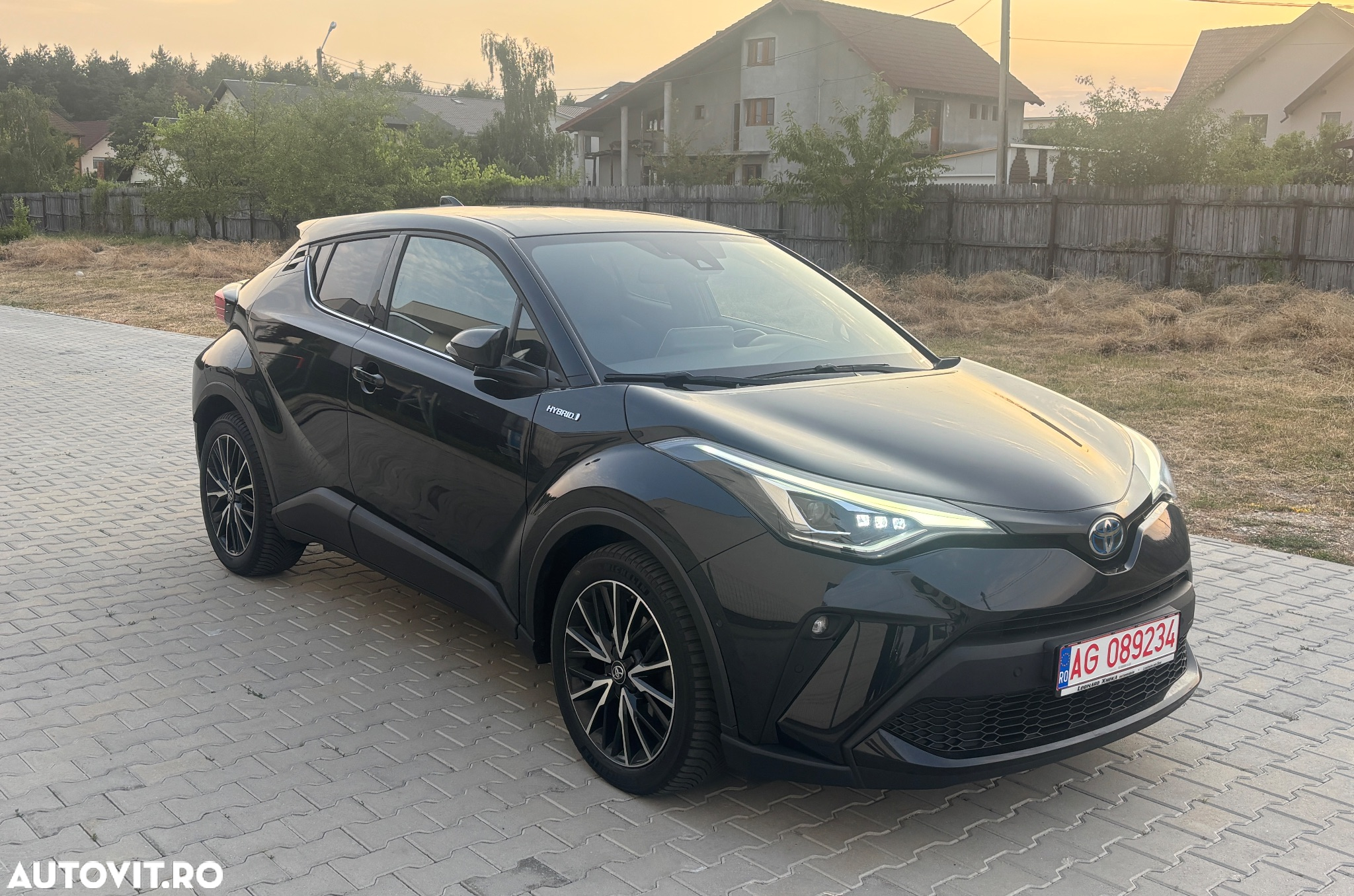 Toyota C-HR 2.0 Hybrid Lounge - 6