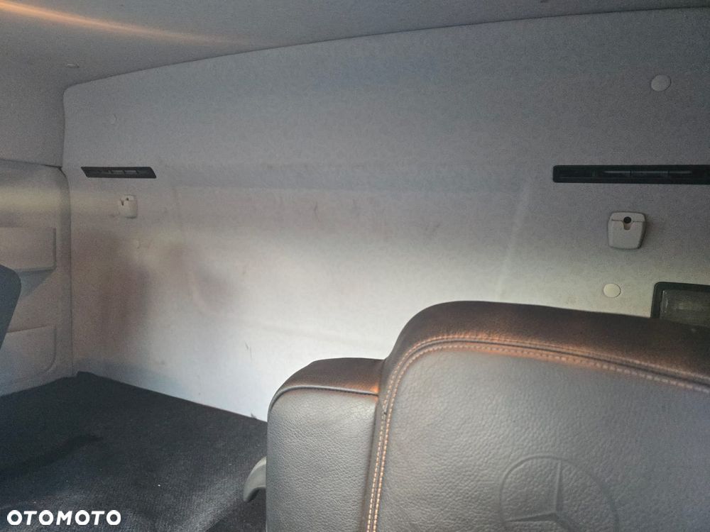 Mercedes-Benz AROCS - 32