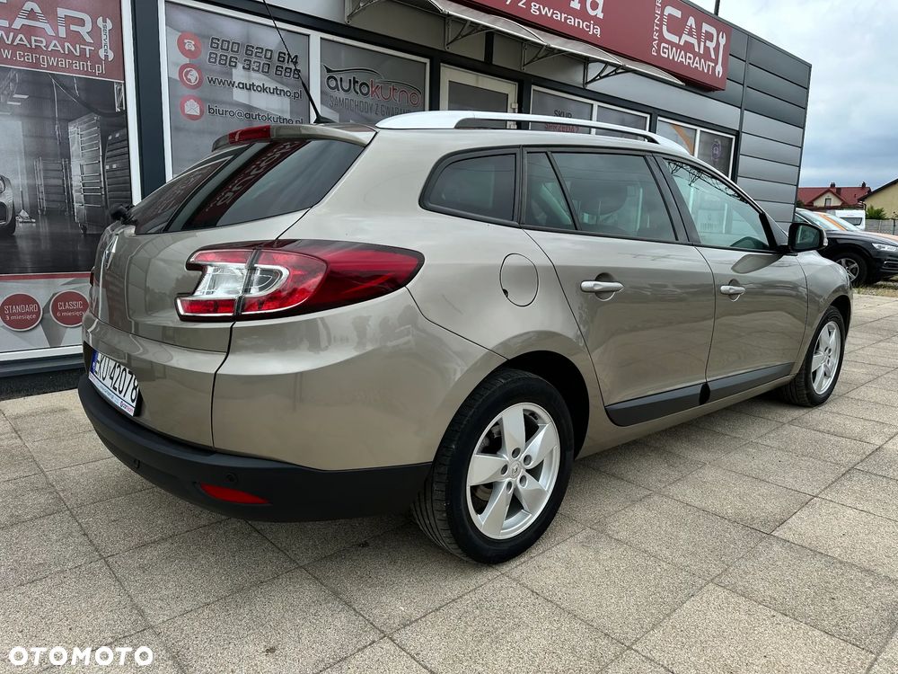 Renault Megane 2.0 140 CVT Dynamique - 10
