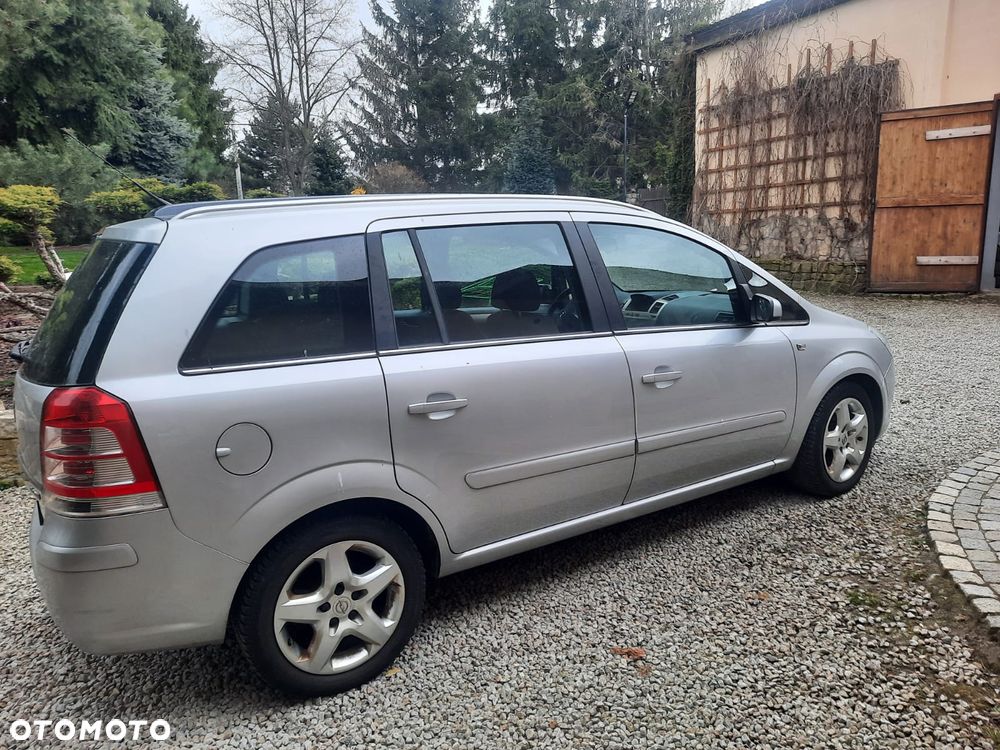 Opel Zafira 1.7 CDTI - 4