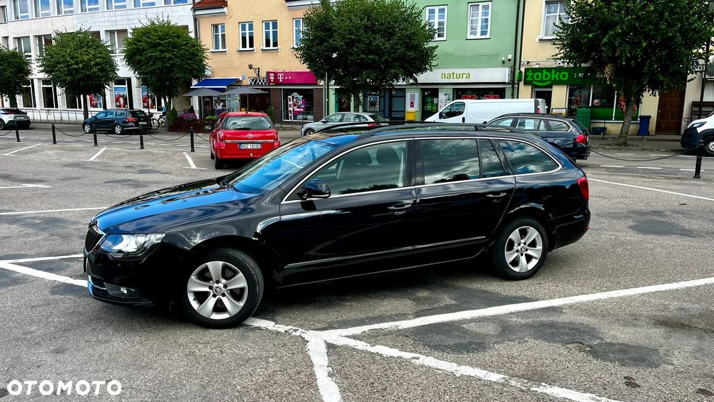 Skoda Superb 2.0 TDI Elegance DSG - 3