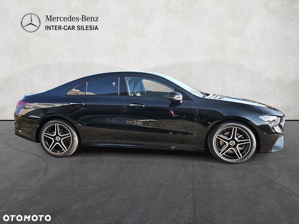 Mercedes-Benz CLA - 4
