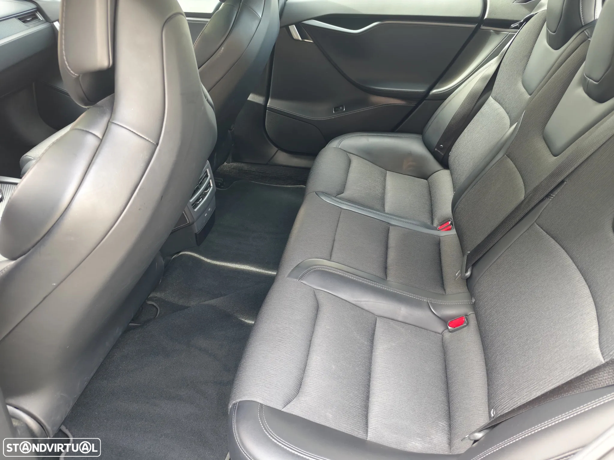 Tesla Model S 75D AWD - 9