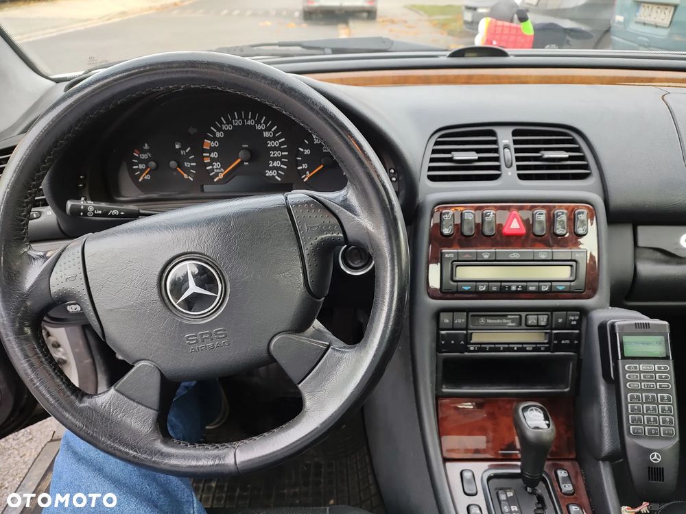 Mercedes-Benz CLK - 9