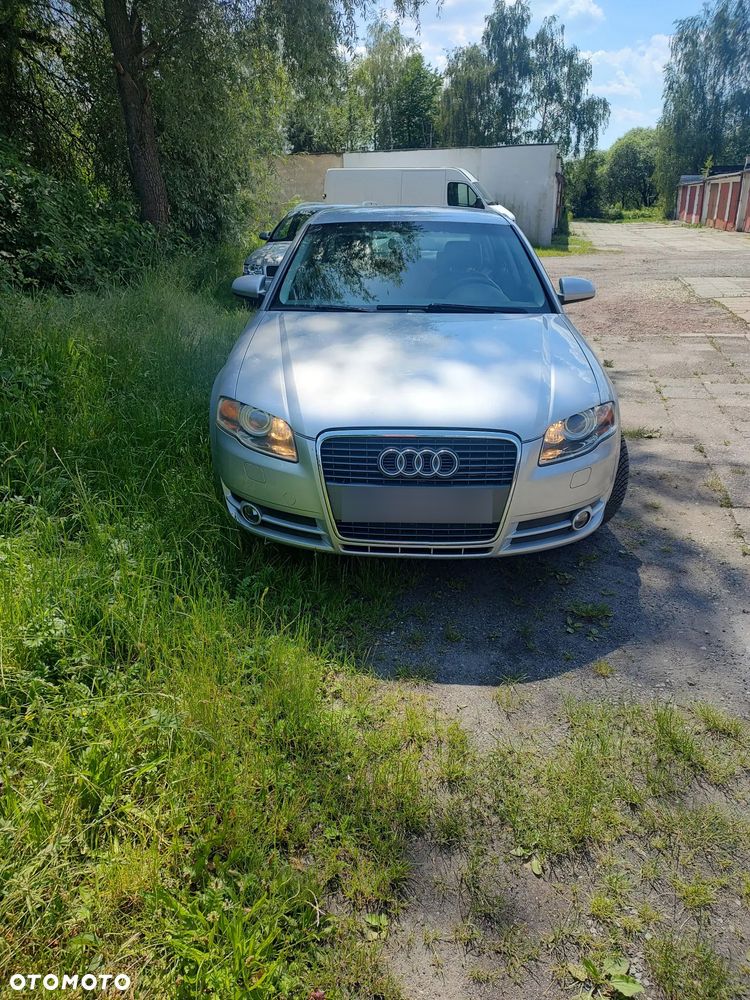 Audi A4 Limousine - 15