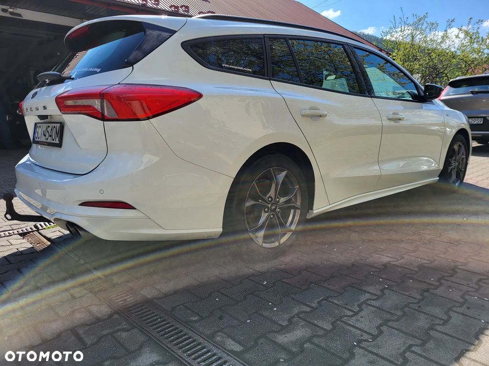 Ford Focus 1.5 EcoBlue Start-Stopp-System ST-LINE - 15