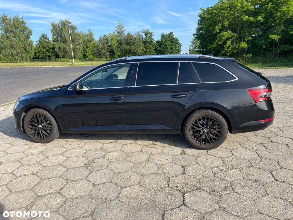 Skoda Superb 2.0 TDI Style DSG7 - 4