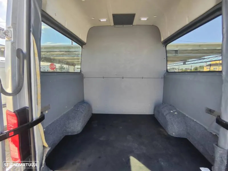 VW CRAFTER 2.0 TDI 9LUG L3H3 MISTA IVA DEDUTIVEL - 7