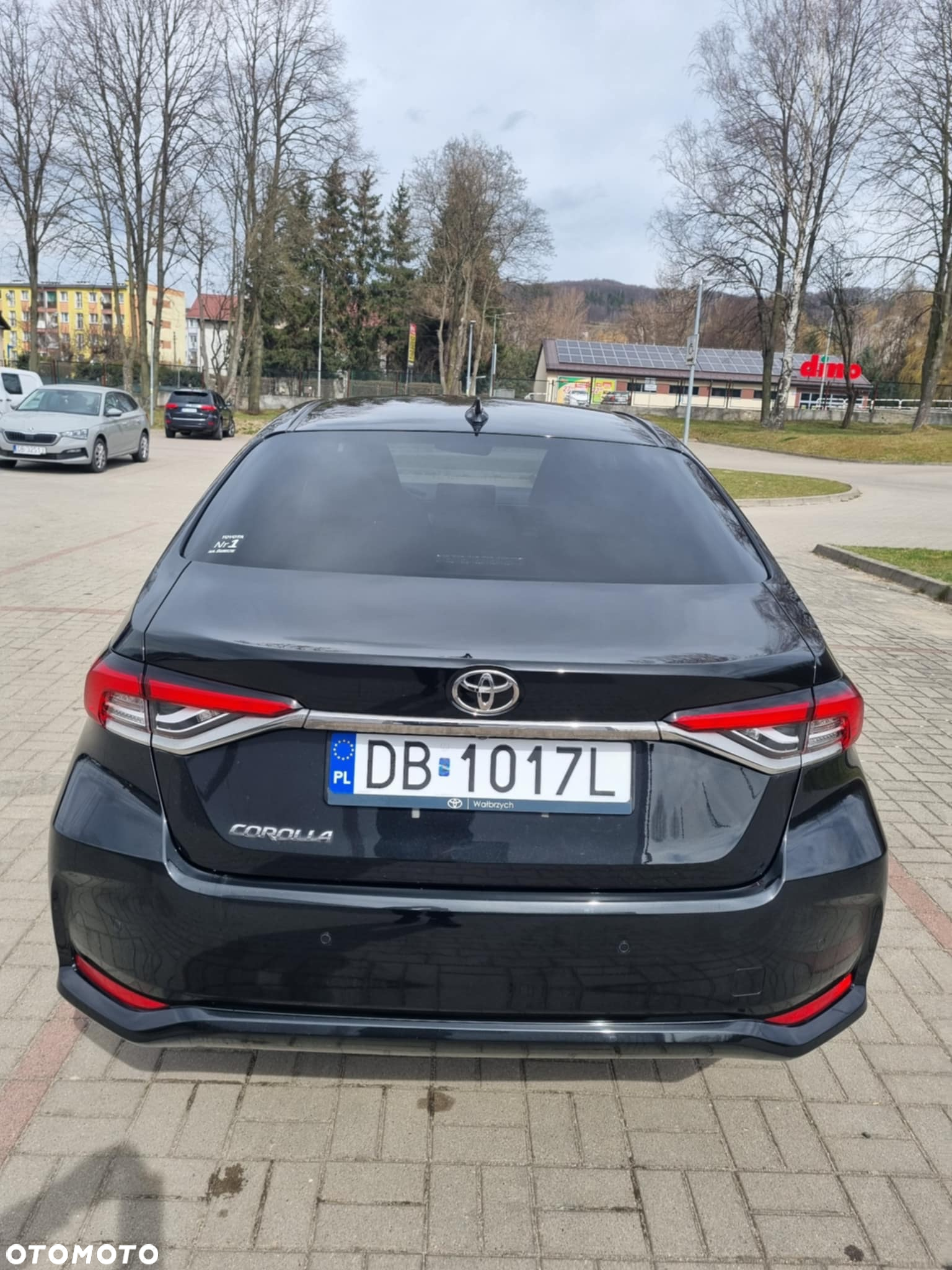 Toyota Corolla - 2