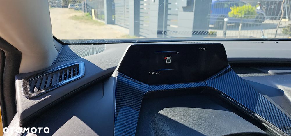 Toyota Prius 2.0 Hybrid Executive - 9